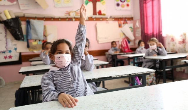 الصحة الفلسطينيّة: 11 وفاة و281 إصابة بفيروس كورونا