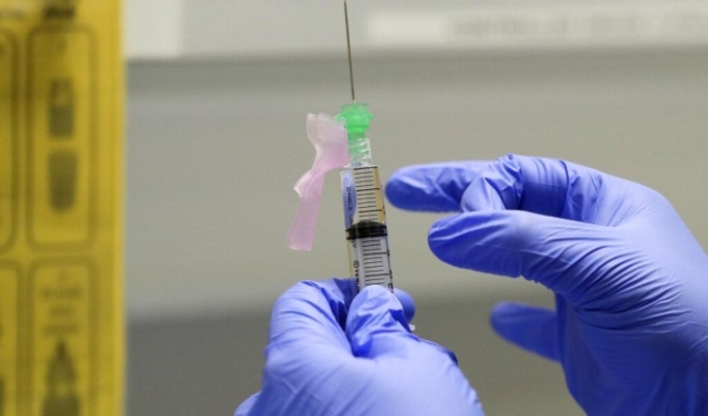 بريطانيا: باحثون سيصيبون متطوعين بعدوى كورونا بهدف دراسة الفيروس