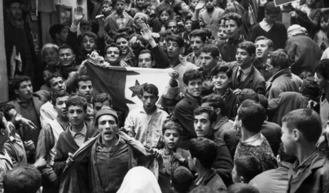 66 عامًا على ثورة الجزائر.. من الاجتماع السري إلى الاستقلال