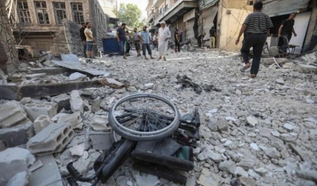 المرصد: مقتل مدنيين جراء قصف صاروخي على إدلب