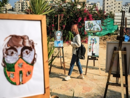 "كورونا والفن"؛ معرض غزّي يسلّط الضوء على الجائحة