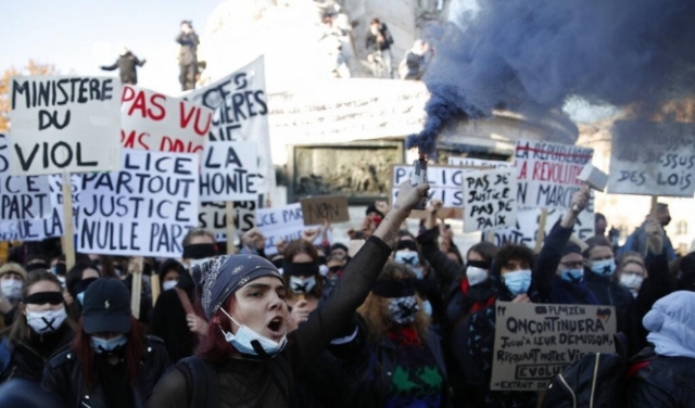 الآلاف في شوارع فرنسا ضد قانون يحمي أفراد الشرطة