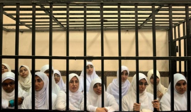 مؤسسة حقوقية تطالب بلجنة دولية لرصد الانتهاكات في مصر