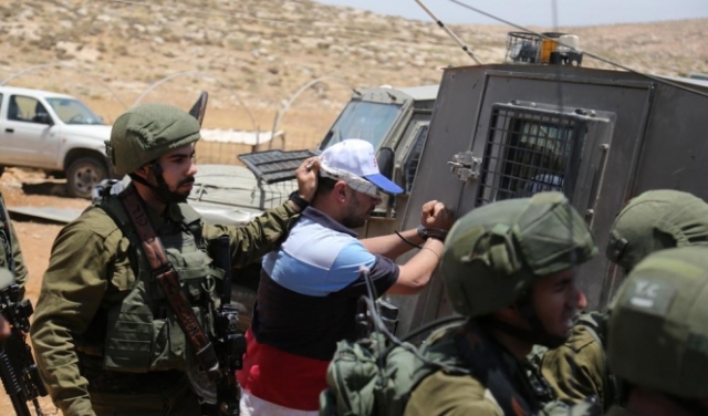 الاحتلال يعتقل 3300 فلسطيني منذ آذار الماضي