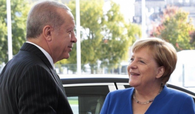 إردوغان لميركل: نريد تحسين علاقاتنا مع أوروبا