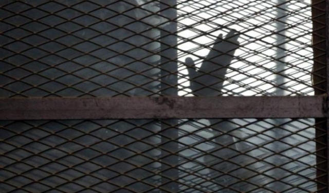 مصر: مطالب بالإفراج عن طالب موقوف منذ سنوات لحيازته كاميرا