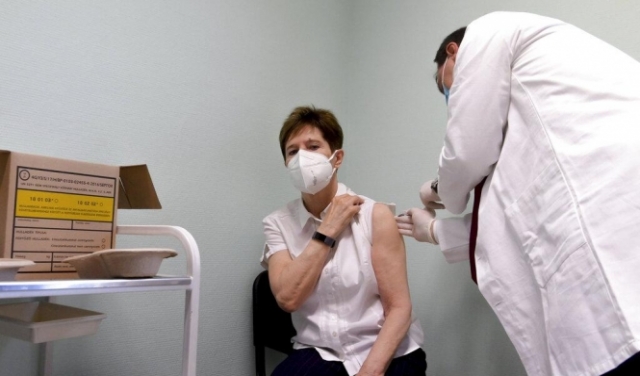  كورونا عالميا: 80.3 مليون إصابة وأوروبا تبدأ التطعيم