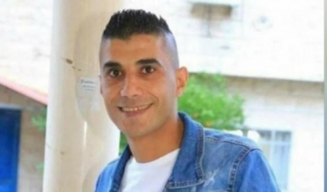 الأسير المعتقل إداريًا جبريل الزبيدي يواصل إضرابه عن الطعام لليوم الـ21