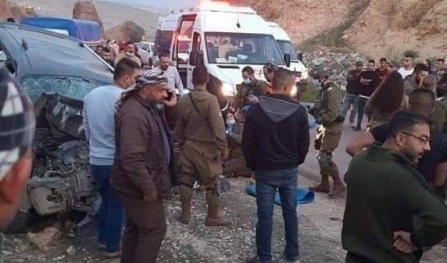 الأغوار: مصرع شاب فلسطينيّ إثر تصادم مركبتين إحداهما تابعة للاحتلال
