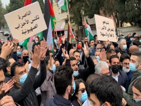 المتابعة تدين "العدوان البوليسي الإرهابي" على المتظاهرين ضد نتنياهو في الناصرة