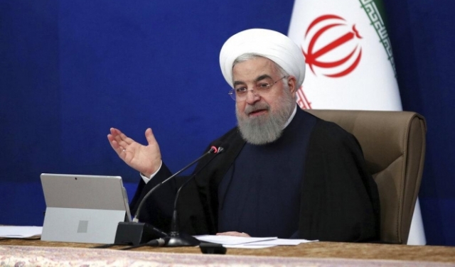 روحاني يحذر من موجة رابعة لكورونا في إيران