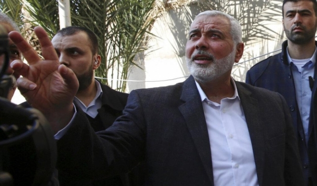 حماس تنتقد قرار إبقاء السفارة الأميركية بالقدس وتوصفه بـ