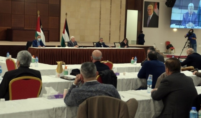 الفصائل الفلسطينية تصل القاهرة لاستكمال الحوار الوطني