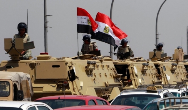 إدارة بايدن توافق على صفقة أسلحة لمصر