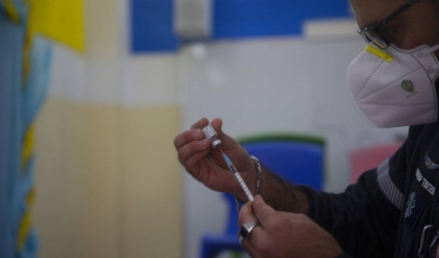 محطات فحوص وتطعيم ضد كورونا في بلدات عربية
