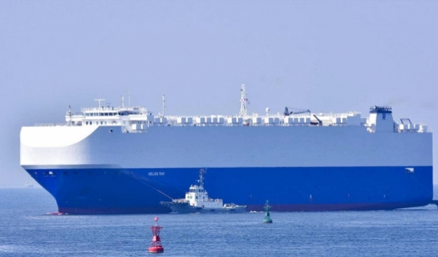 إيران تنفي ضلوعها بتفجير السفينة وتتهم إسرائيل بزعزعة الأمن