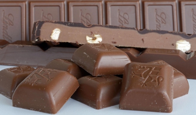 كيف أثّر كورونا على إنتاج الشوكولاتة السويسرية؟