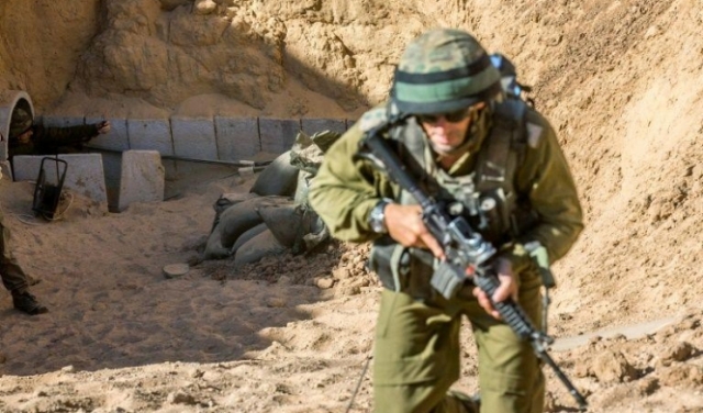 تدريب عسكري إسرائيلي يحاكي قتالا داخل أنفاق المقاومة في غزة