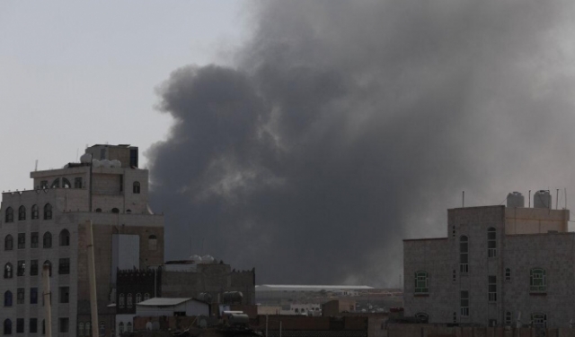 اليمن: مصرع 8 أشخاص والعشرات بحالة حرجة إثر حريق بمركز احتجاز مهاجرين بصنعاء 
