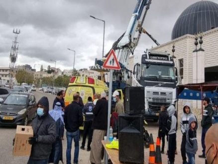 إصابة عامل إثر سقوطه عن سطح مسجد برهط