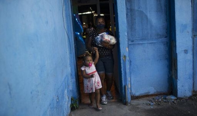 كورونا: الإصابات عالميًّا تتخطى 130 مليونا و3 آلاف وفاة بالبرازيل في يوم