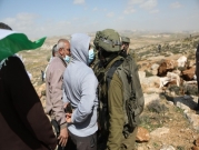 مستوطنون يعتدون على مزارعين فلسطينيين بحماية جيش الاحتلال