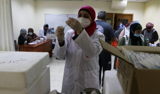 الصحة الفلسطينية: 25 وفاة و2806 إصابة جديدة بكورونا