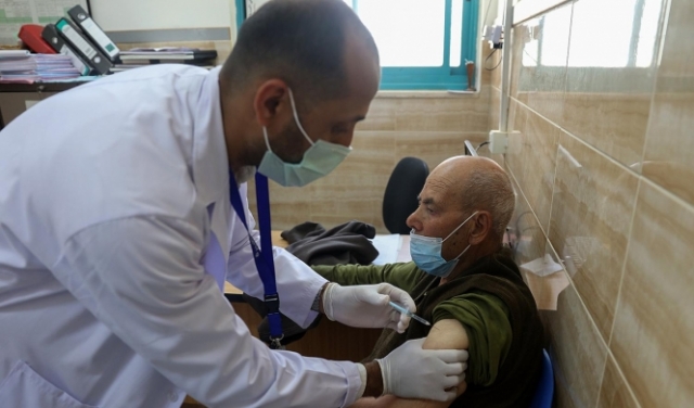 الصحة الفلسطينية: 10 وفيات و2634 إصابة جديدة بكورونا