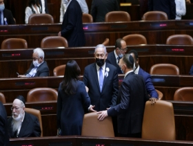 تشكيل الحكومة الإسرائيلية: نتنياهو يبدأ محاولته برصد منشقين