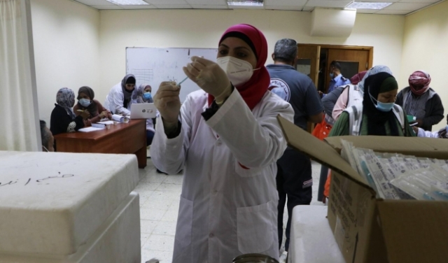 الصحة الفلسطينيّة: 18 وفاة و2672 إصابة جديدة بكورونا 