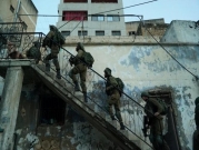 الاحتلال يعتقل 3 فلسطينيين بعد مداهمة منازلهم
