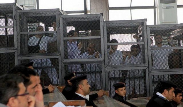 مصر: الإفراج عن صحافيين بعد اعتقال لمدة سنة ونصف