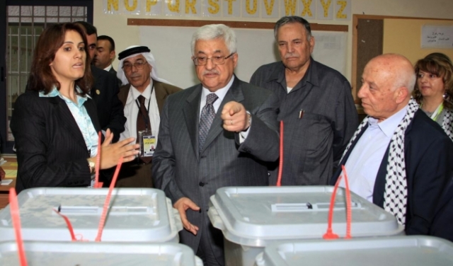 تقديرات: القيادة الفلسطينية تتجه لتأجيل الانتخابات