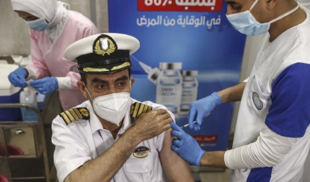 مصر: نقابة الأطباء تنفي إعلان وزارة الصحة.. وفاة 500 طبيب جراء كورونا