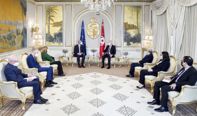 الأزمة السياسيّة/ الدستوريّة في تونس: حيثياتها وآفاقها