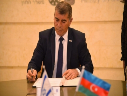 أذربيجان تعتزم افتتاح مكاتب دبلوماسية في إسرائيل