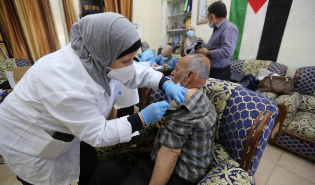 الصحة الفلسطينية: 14 وفاة و1084 إصابة جديدة بكورونا