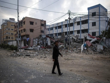 آثار دمار غارات الاحتلال على قطاع غزة