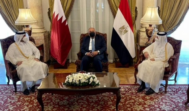 مباحثات مصرية قطرية لتعزيز العلاقات الثنائية