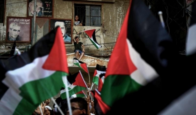 الانتفاضة تعيد الأمل للاجئين الفلسطينيين