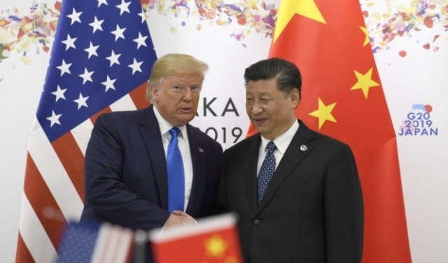 الأولى بعهد بايدن: محادثة أميركية صينية لوقف الحرب التجارية