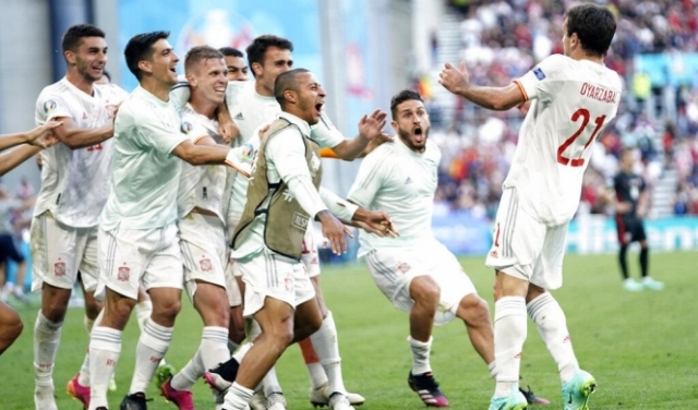 يورو 2020: إسبانيا تعبر كرواتيا بصعوبة وتتأهل
