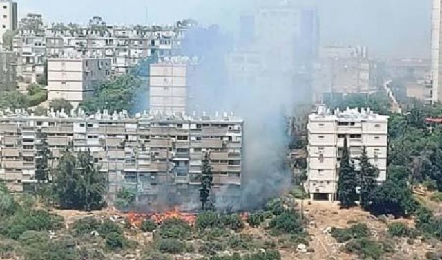 إخلاء مبان إثر حريق في حيفا