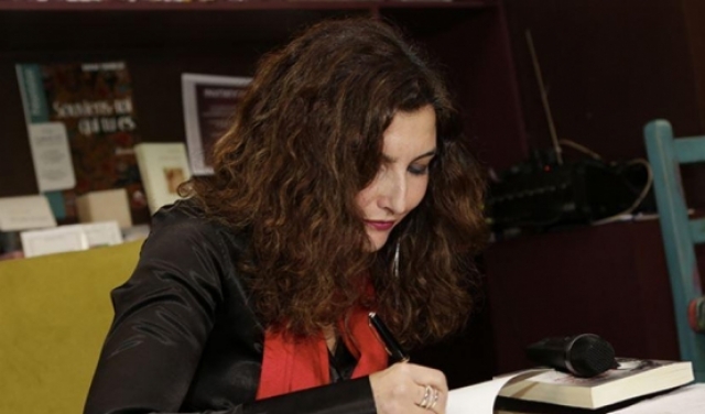 كاتبة مغربية تفوز بجائزة 