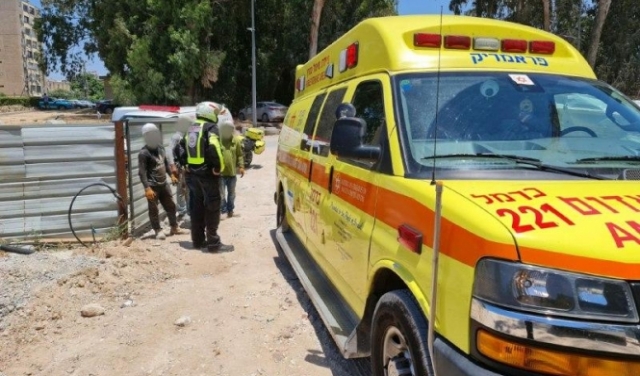 إصابة خطيرة لعامل في حيفا