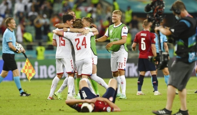 يورو 2020: الدانمارك تتخطى التشيك وتتأهل لنصف النهائي