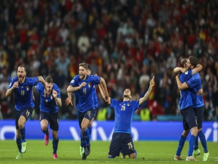 يورو 2020: إيطاليا تبلغ النهائي على حساب إسبانيا