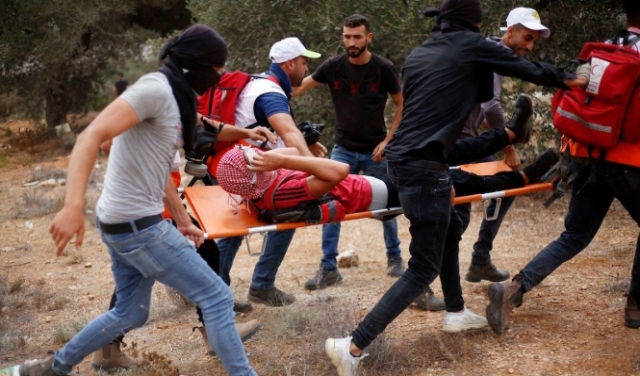 شهيد وعشرات الإصابات برصاص الاحتلال خلال مواجهات في الضفة