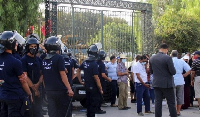 تونس: إيداع النائب المستقلّ العياري في السجن لشهرين
