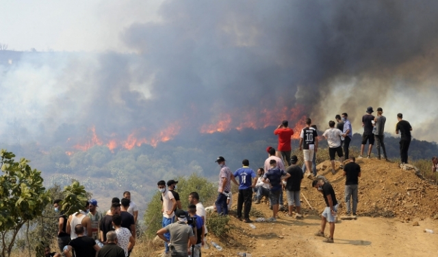 الجزائر تواصل جهودها لإخماد الحرائق: 